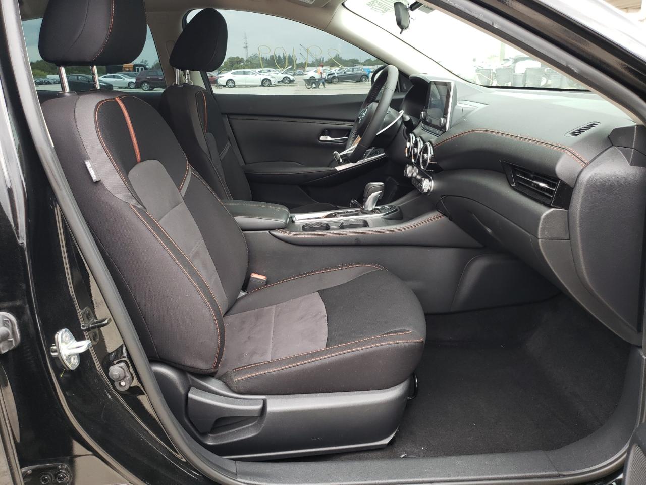 Photo 5 from auction – 2020 NISSAN SENTRA SR with VIN 3N1AB8DV3LY291559