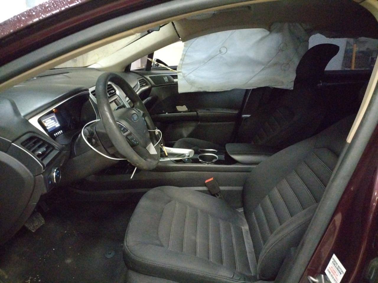 Photo 5 from auction – 2013 FORD FUSION SE with VIN 3FA6P0HR0DR374936