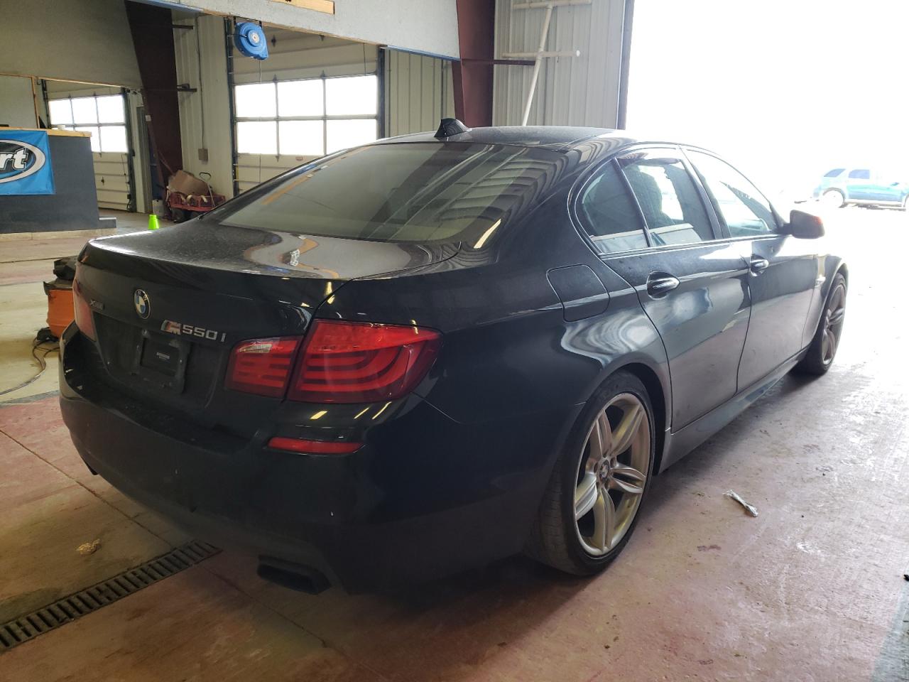 Photo 4 from auction – 2013 BMW 550 XI with VIN WBAFU9C50DDY70546