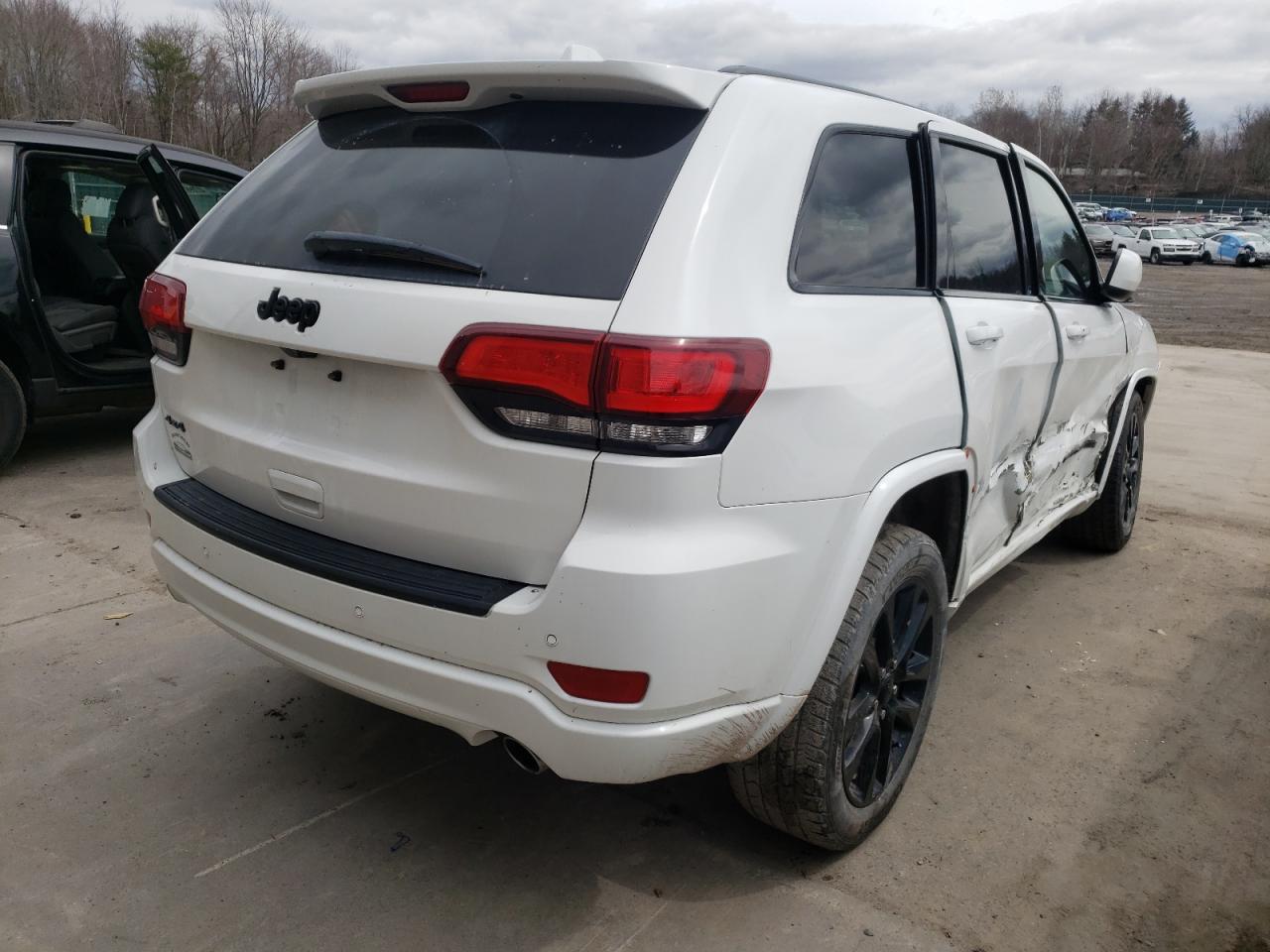 Photo 4 from auction – 2018 JEEP GRAND CHER with VIN 1C4RJFAG4JC487383
