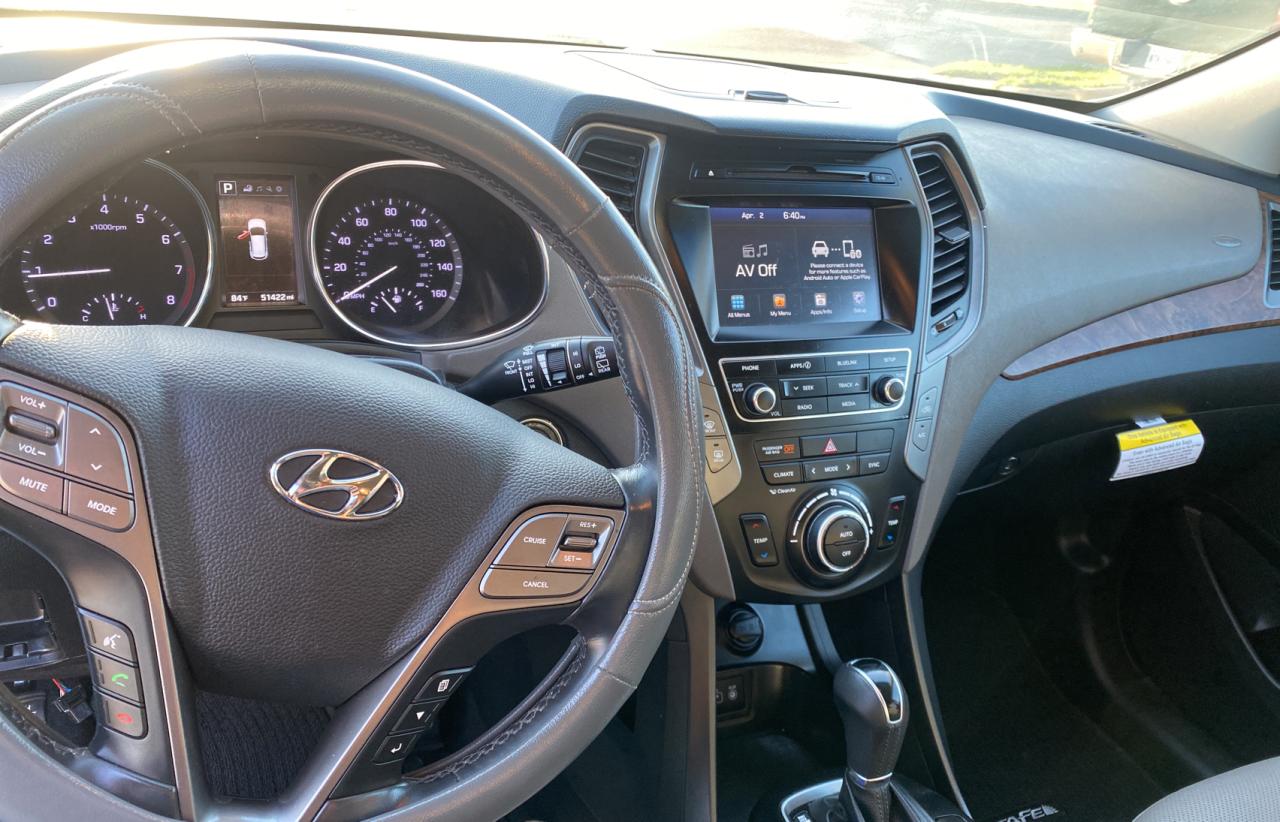 Photo 9 from auction – 2018 HYUNDAI SANTA FE S with VIN 5NMZU4LA9JH074381