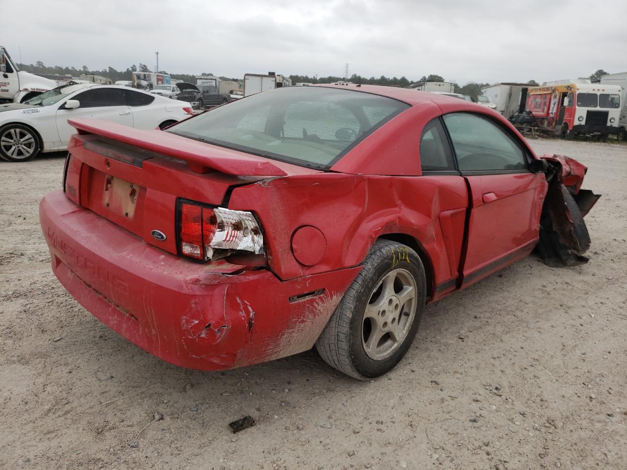 Фото 4 с аукциона – 2002 FORD MUSTANG с VIN 1FAFP404X2F102573