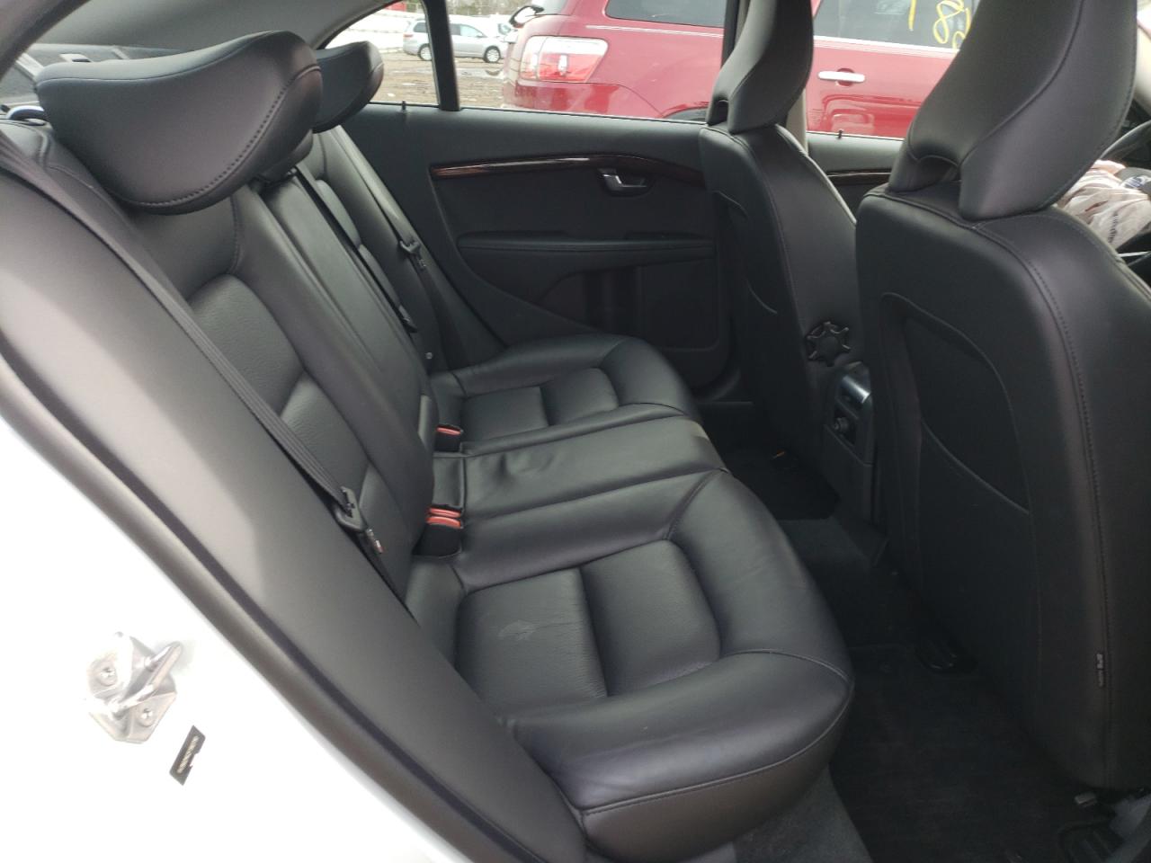 Photo 6 from auction – 2015 VOLVO S80 PREMIE with VIN YV1902MC2F1182790