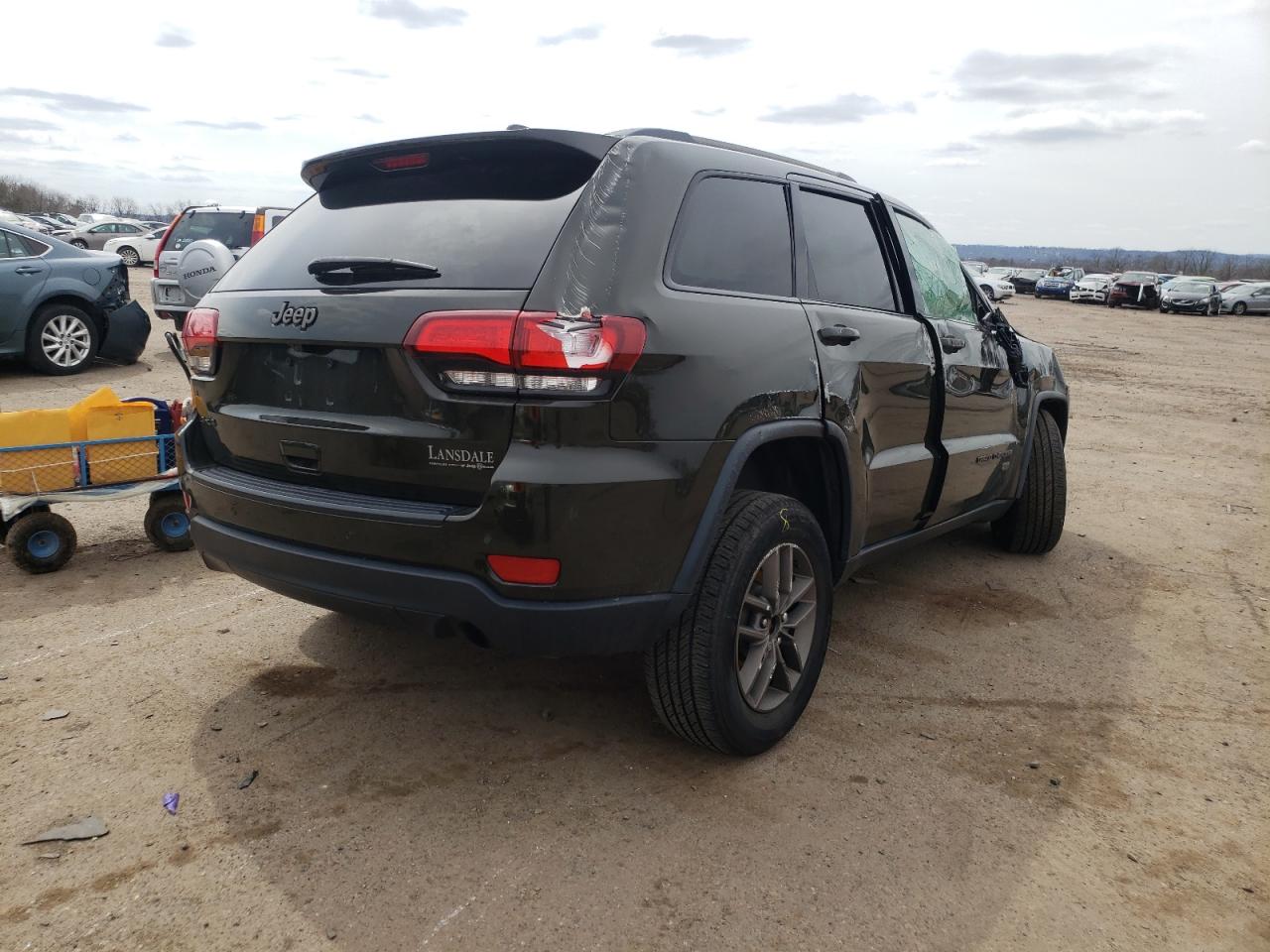 Photo 4 from auction – 2016 JEEP GRAND CHER with VIN 1C4RJFAG5GC443997