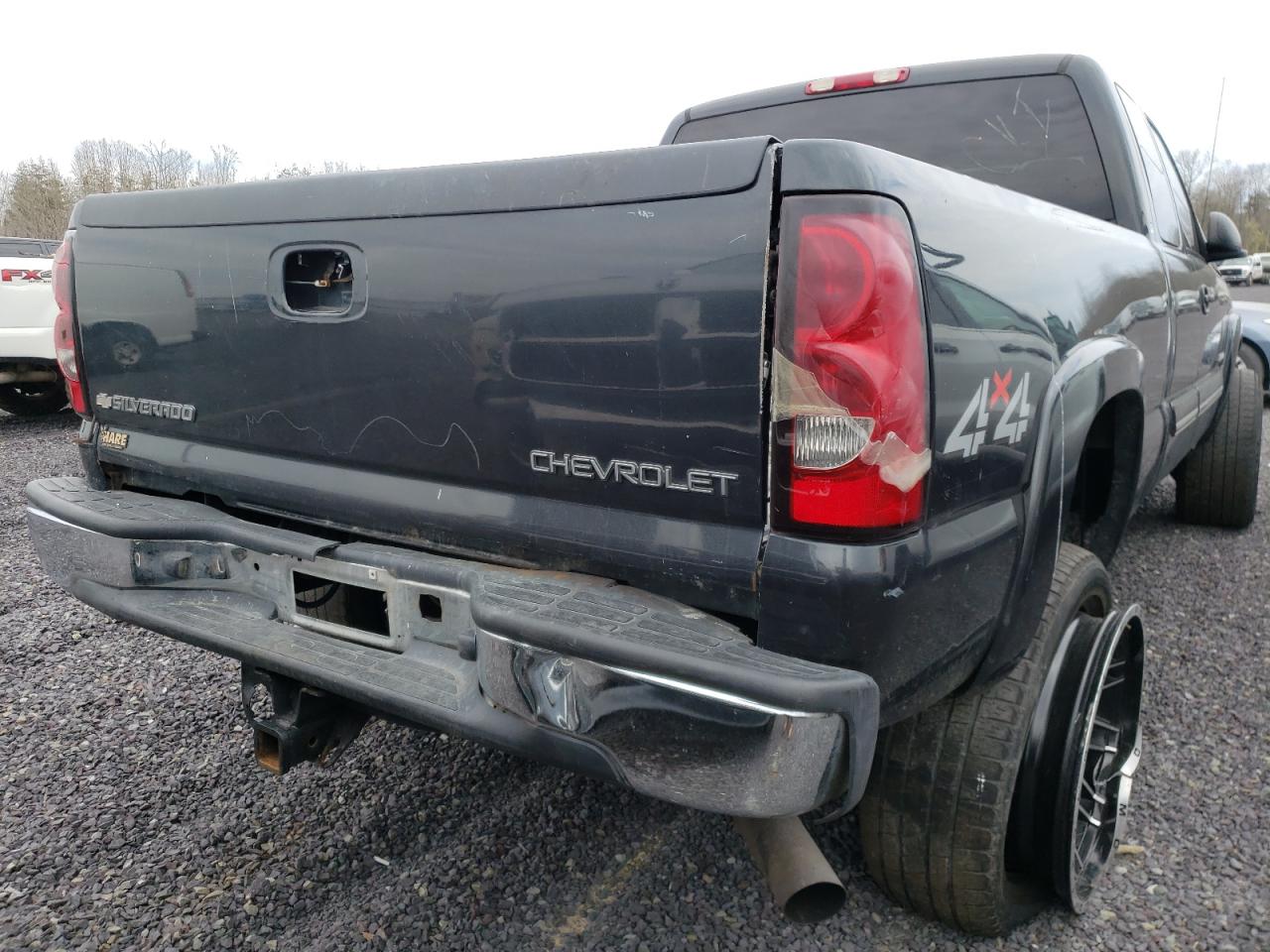 Photo 6 from auction – 2004 CHEVROLET SILVERADO with VIN 1GCHK29U14E339132