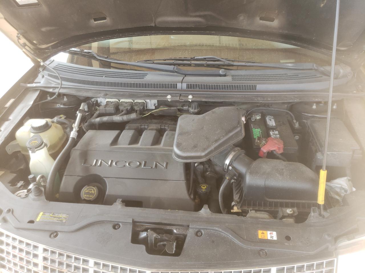 Photo 7 from auction – 2007 LINCOLN MKX with VIN 2LMDU68C87BJ27000