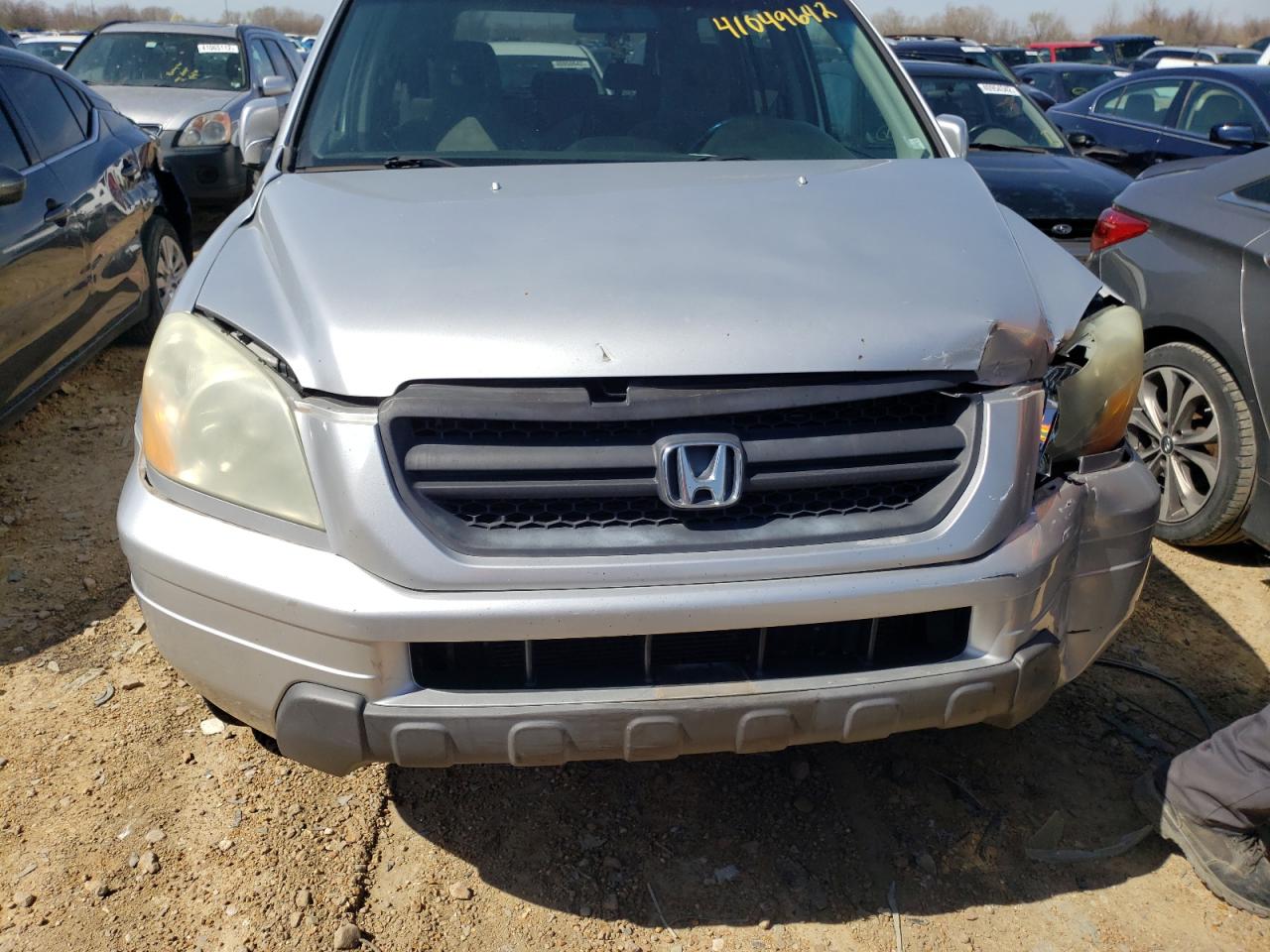 Photo 9 from auction – 2005 HONDA PILOT EX with VIN 2HKYF18455H516802