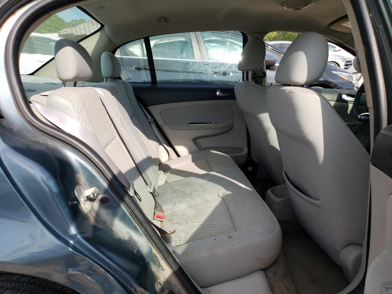 Photo 6 from auction – 2005 CHEVROLET COBALT LS with VIN 1G1AL52F457505265