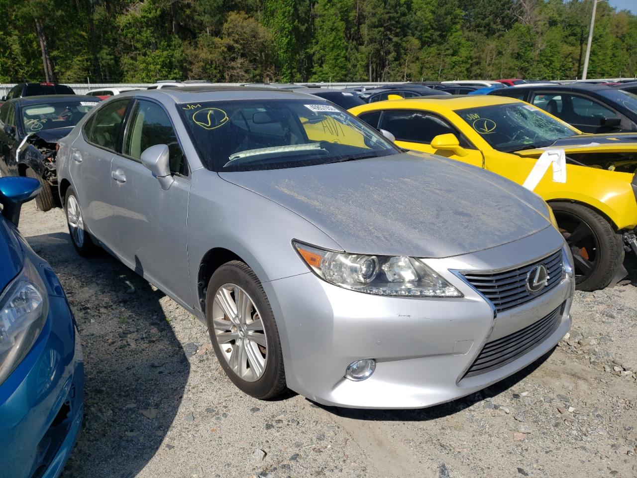 LEXUS ES 350 2013 with VIN JTHBK1GGXD2055625 - Photo from auction