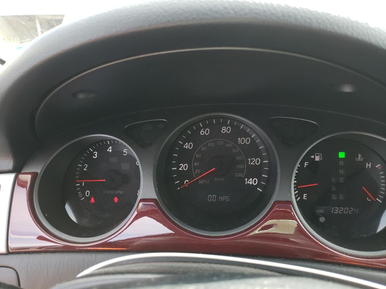 Photo 8 from auction – 2005 LEXUS ES 330 with VIN JTHBA30G855126555