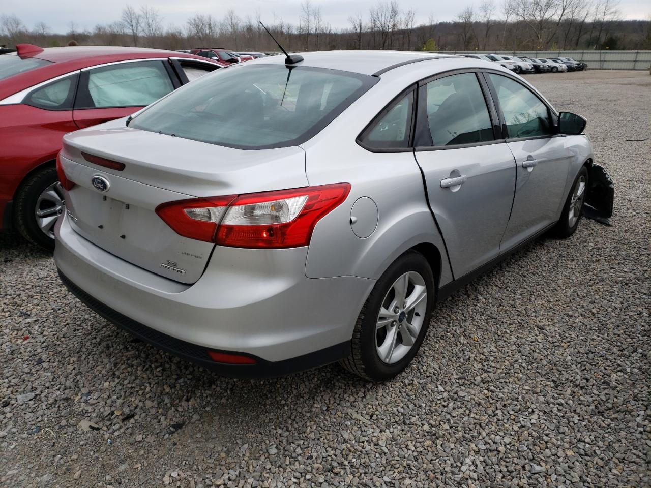 Photo 4 from auction – 2014 FORD FOCUS SE with VIN 1FADP3F23EL414991