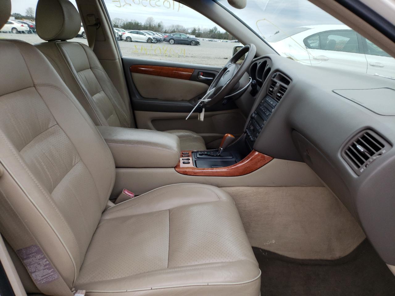 Photo 5 from auction – 2000 LEXUS GS 400 with VIN JT8BH68X9Y0026144