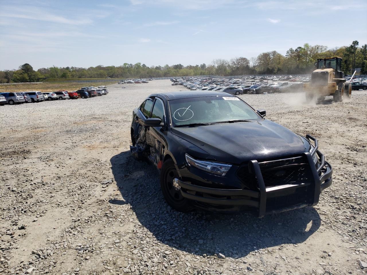 FORD TAURUS POL 2018 with VIN 1FAHP2MK3JG132786 - Photo from auction