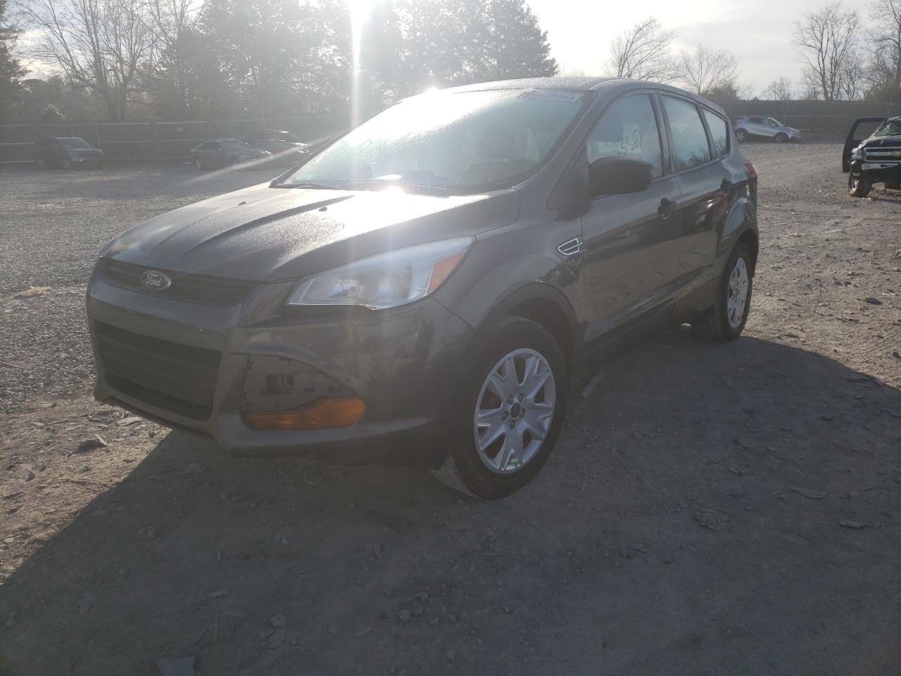 Photo 2 from auction – 2016 FORD ESCAPE S with VIN 1FMCU0F73GUA02927