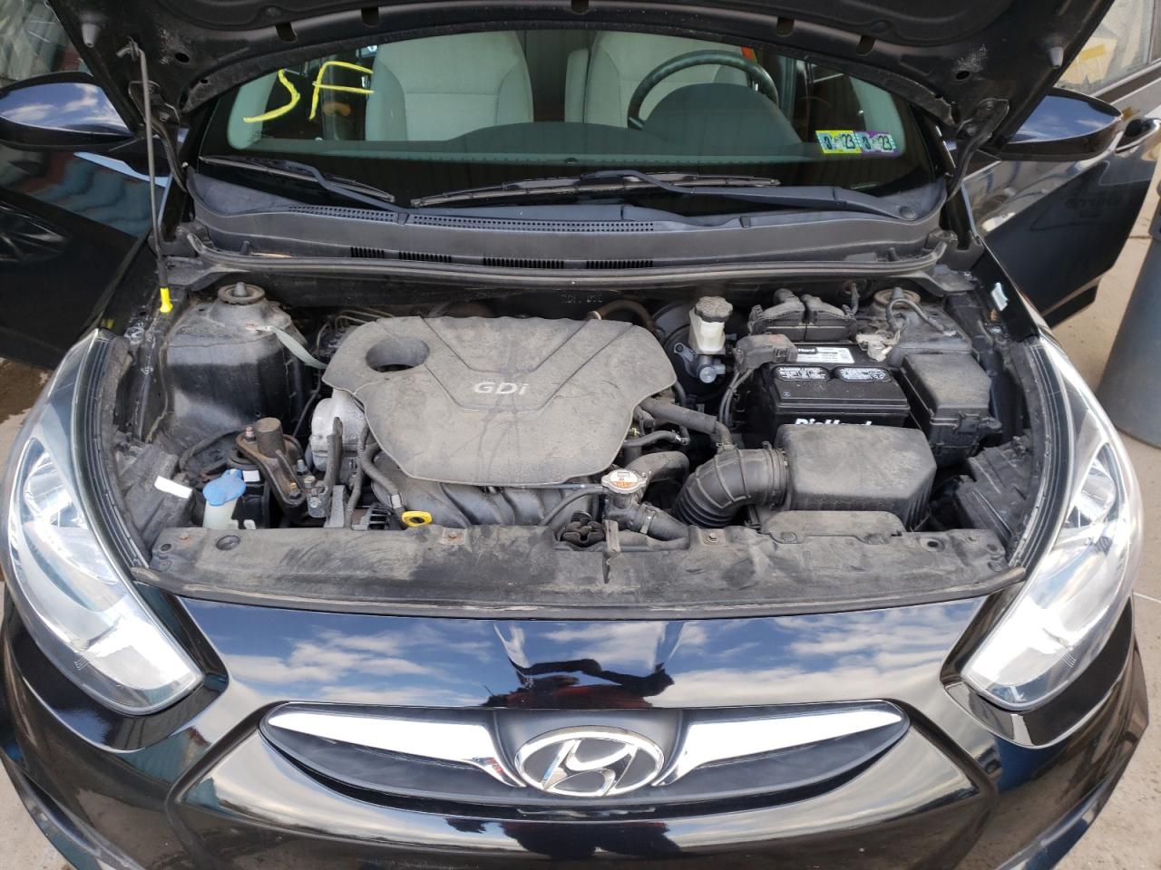 Photo 7 from auction – 2013 HYUNDAI ACCENT GLS with VIN KMHCT4AE2DU400304