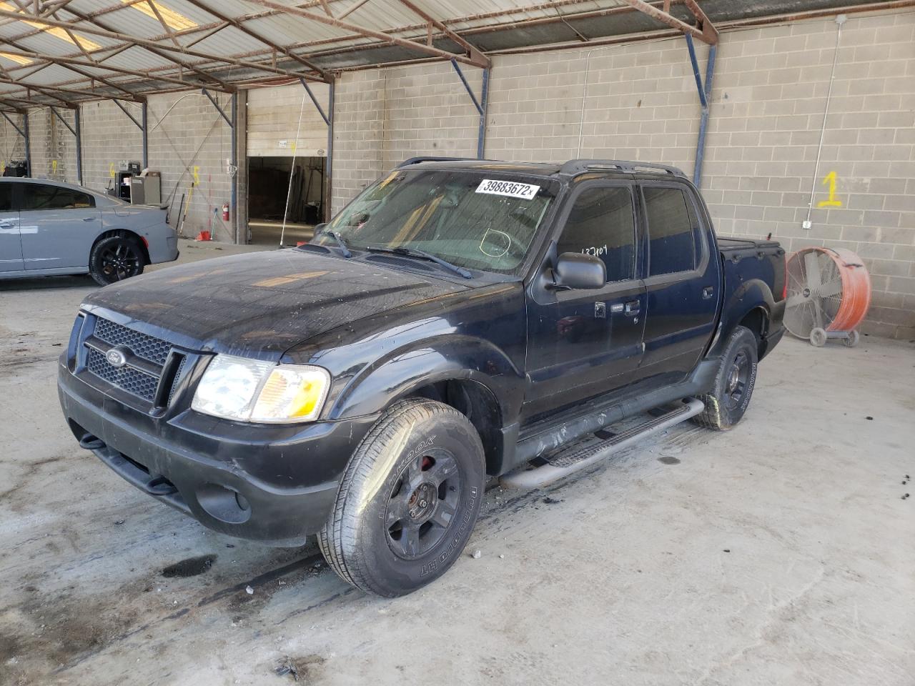 Photo 2 from auction – 2003 FORD EXPLORER S with VIN 1FMZU77E43UB07597