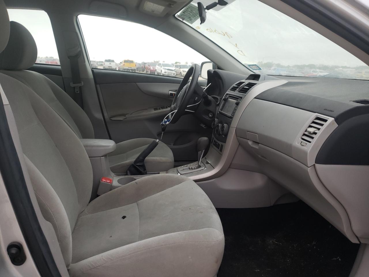 Photo 5 from auction – 2013 TOYOTA COROLLA BA with VIN 5YFBU4EE6DP092123