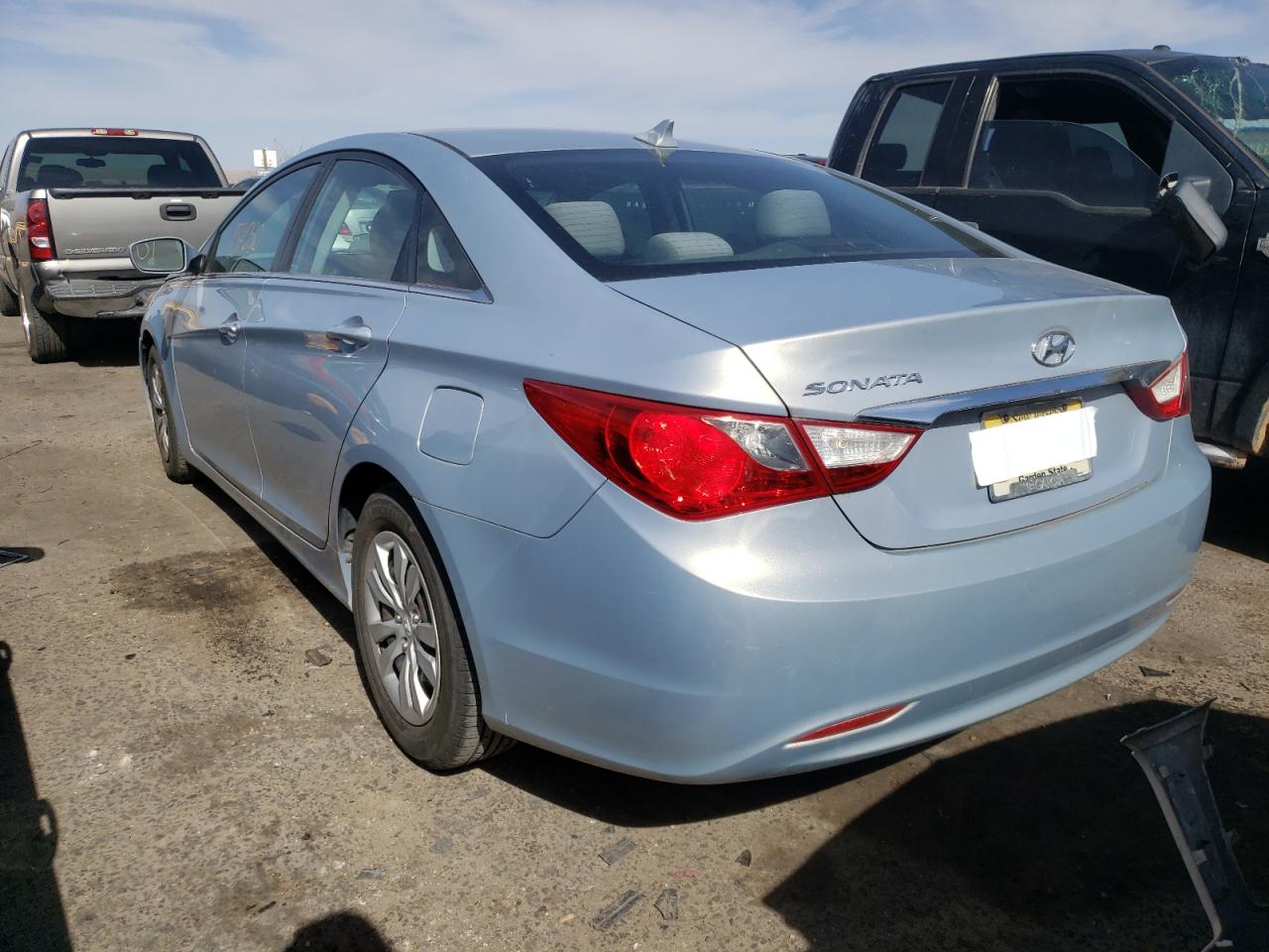Photo 3 from auction – 2011 HYUNDAI SONATA GLS with VIN 5NPEB4AC5BH072320