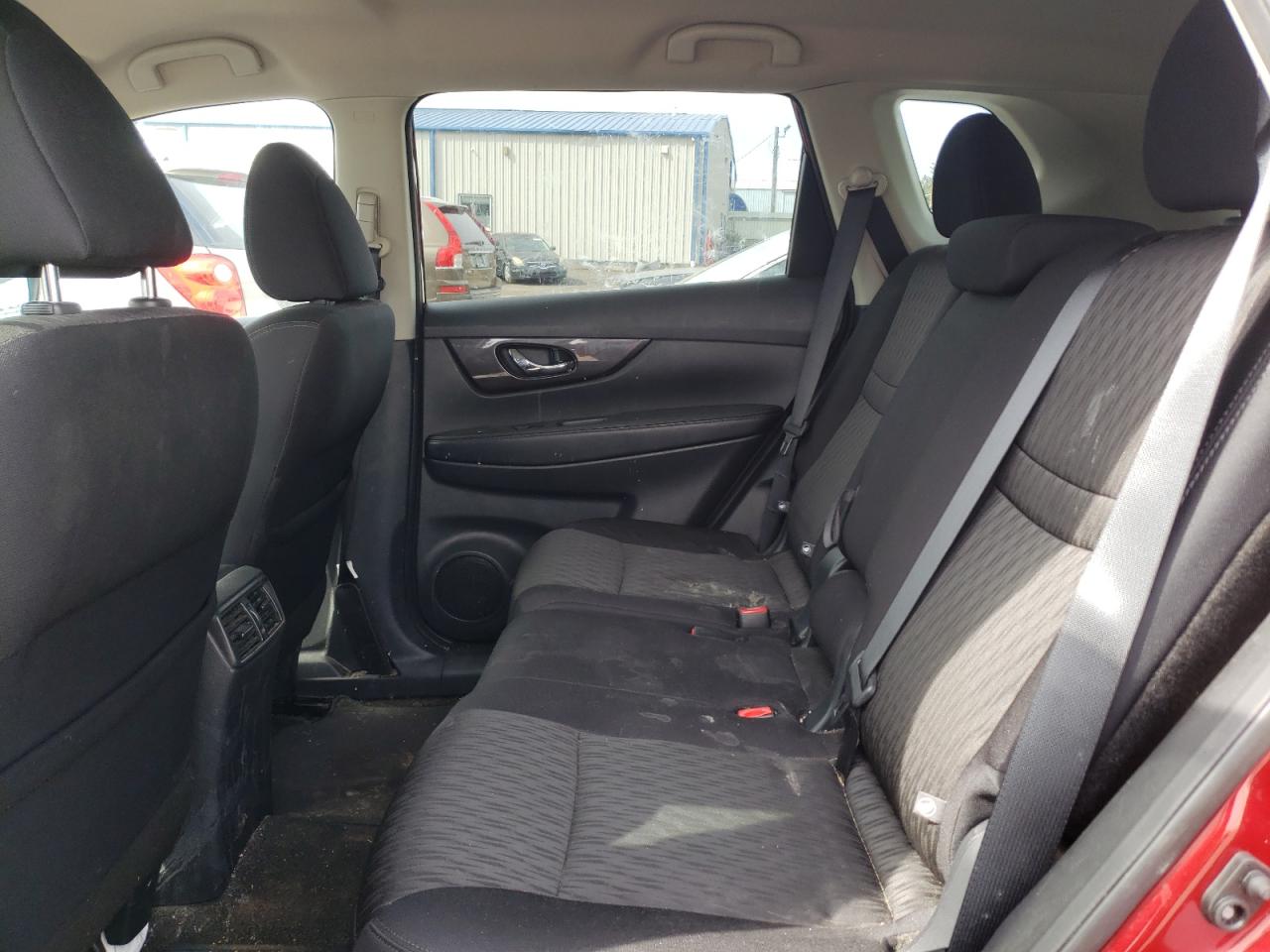 Photo 6 from auction – 2018 NISSAN ROGUE S with VIN 5N1AT2MV9JC804872
