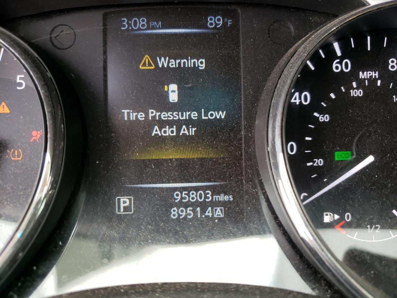 Photo 8 from auction – 2016 NISSAN ROGUE S with VIN 5N1AT2MT2GC925637