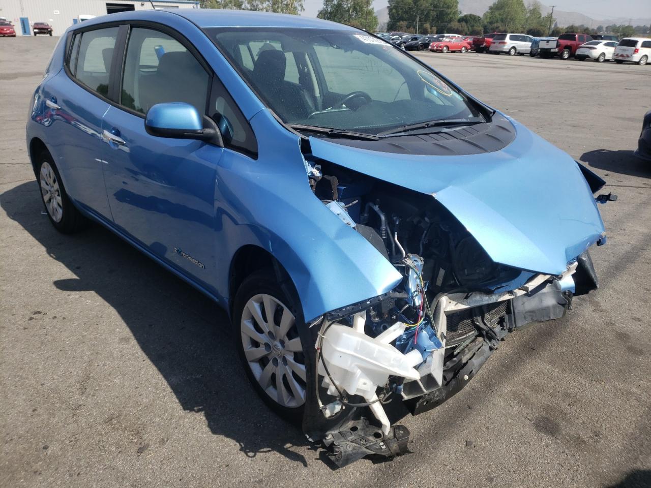 NISSAN LEAF S 2014 z numerem VIN 1N4AZ0CPXEC333515 - Zdjęcie z aukcji