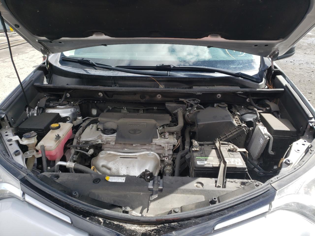 Photo 7 from auction – 2016 TOYOTA RAV4 LE with VIN 2T3BFREV6GW486545