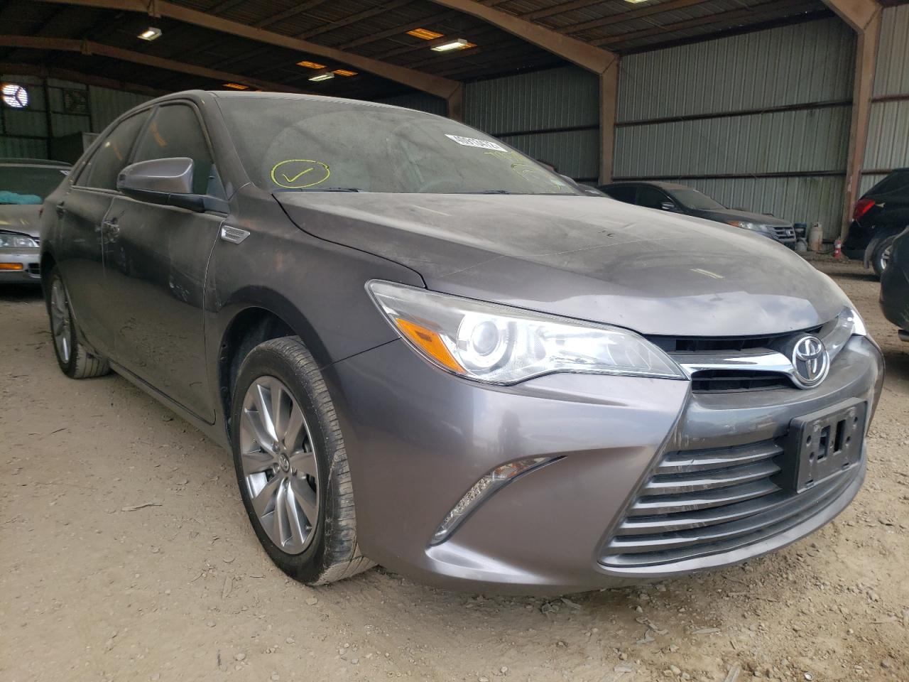 Photo 1 from auction – 2017 TOYOTA CAMRY LE with VIN 4T1BF1FK5HU795391