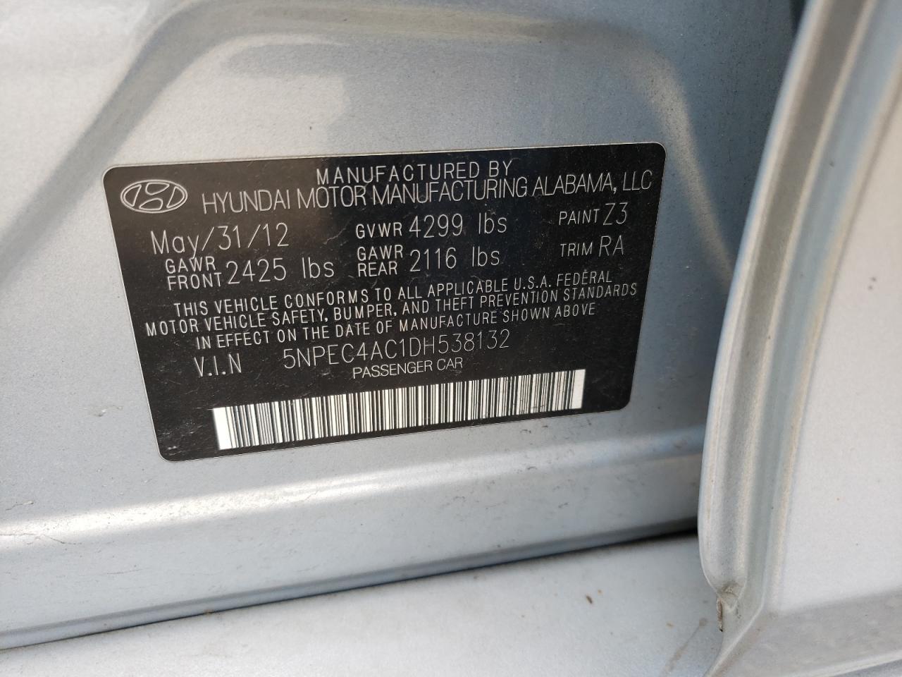 Photo 10 from auction – 2013 HYUNDAI SONATA SE with VIN 5NPEC4AC1DH538132