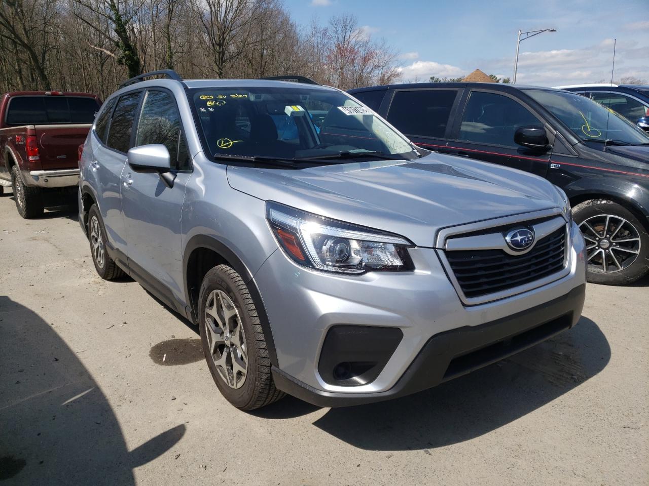 SUBARU FORESTER P 2019 with VIN JF2SKAEC5KH424095 - Photo from auction