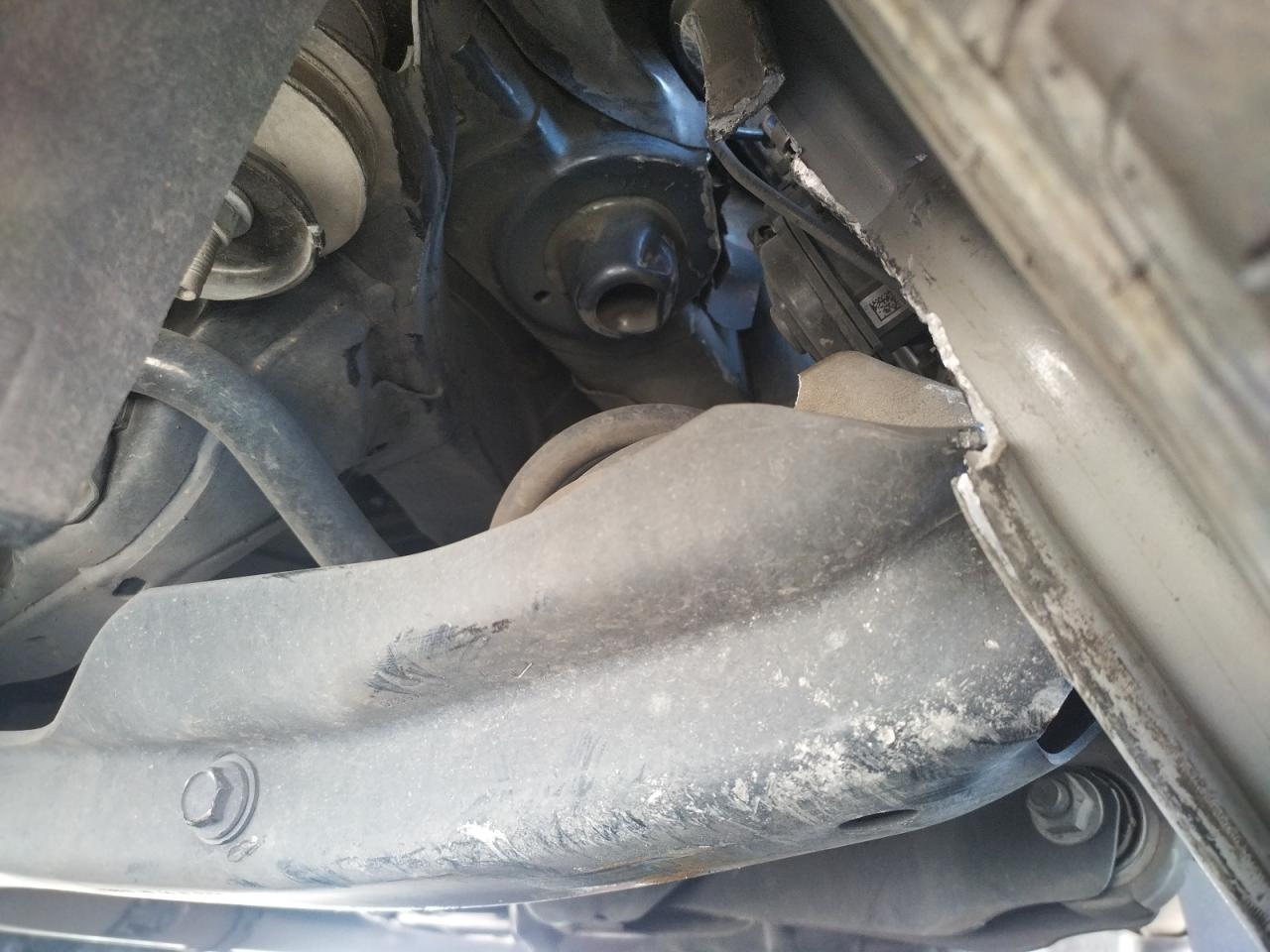 Photo 9 from auction – 2019 JEEP CHEROKEE L with VIN 1C4PJLCB1KD466428