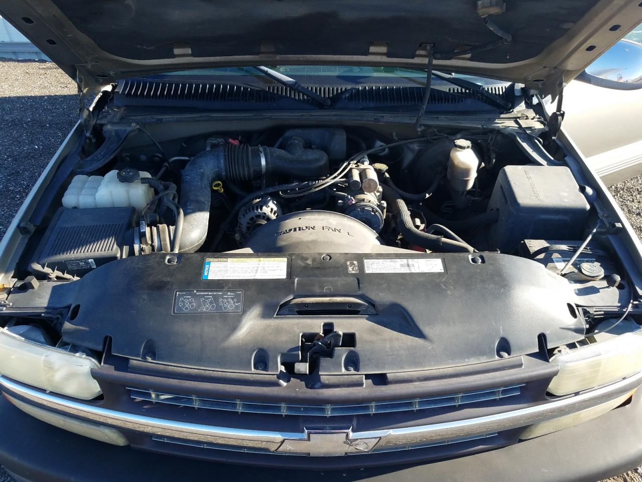 Photo 7 from auction – 2000 CHEVROLET silverado with VIN 1GCEC14W4YZ124801