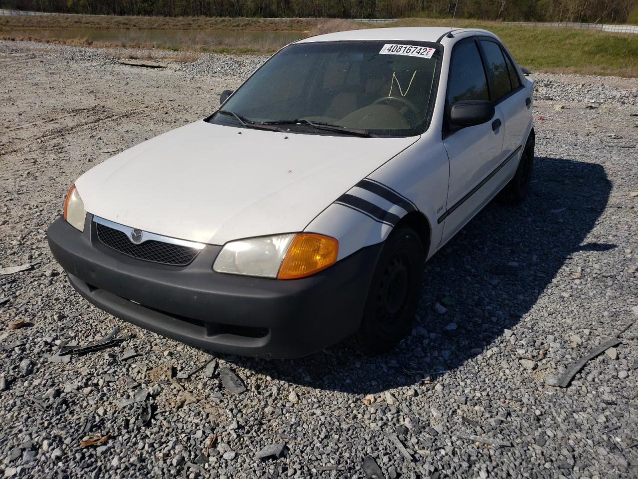 Photo 2 from auction – 2000 MAZDA PROTEGE DX with VIN JM1BJ2223Y0306072