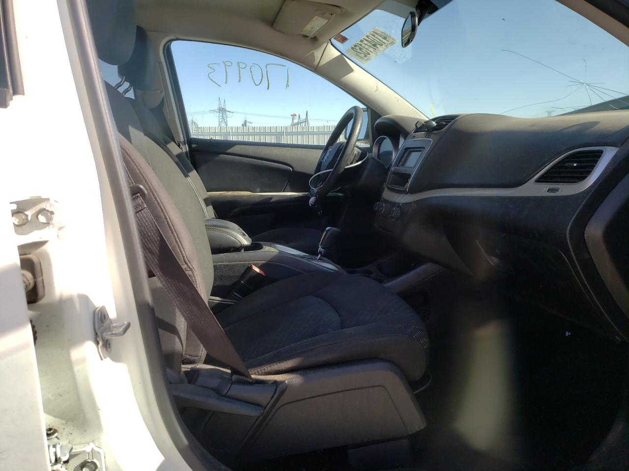 Photo 5 from auction – 2017 DODGE JOURNEY SX with VIN 3C4PDCBG3HT531044