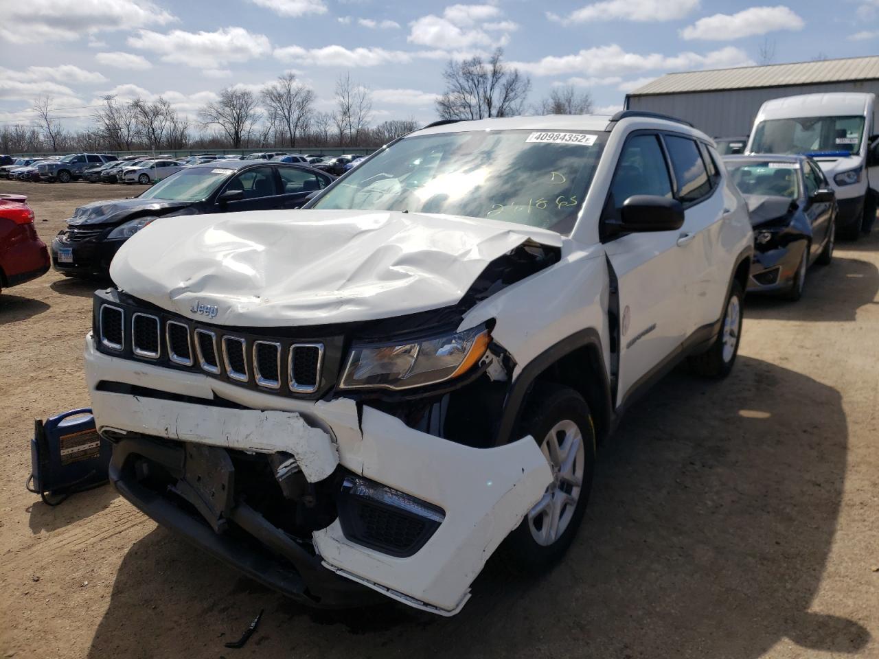 Фото 2 с аукциона – 2018 JEEP COMPASS SP с VIN 3C4NJDAB5JT261865
