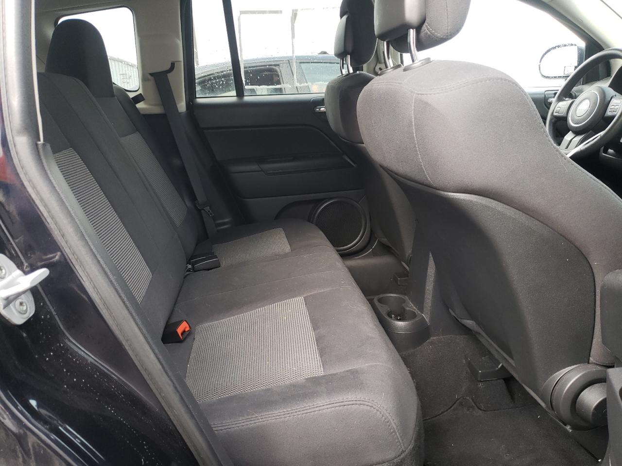 Photo 6 from auction – 2011 JEEP COMPASS SP with VIN 1J4NF1FB0BD135178