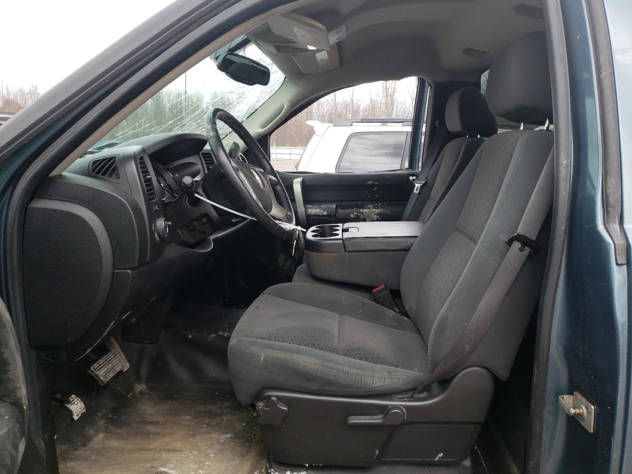 Photo 5 from auction – 2007 CHEVROLET SILVERADO with VIN 1GCEK14027Z568076