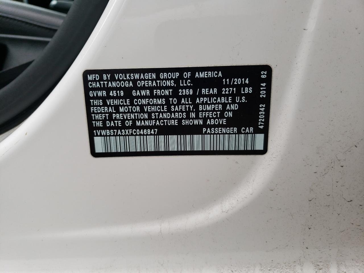 Photo 10 from auction – 2015 VOLKSWAGEN PASSAT SE with VIN 1VWBS7A3XFC046847