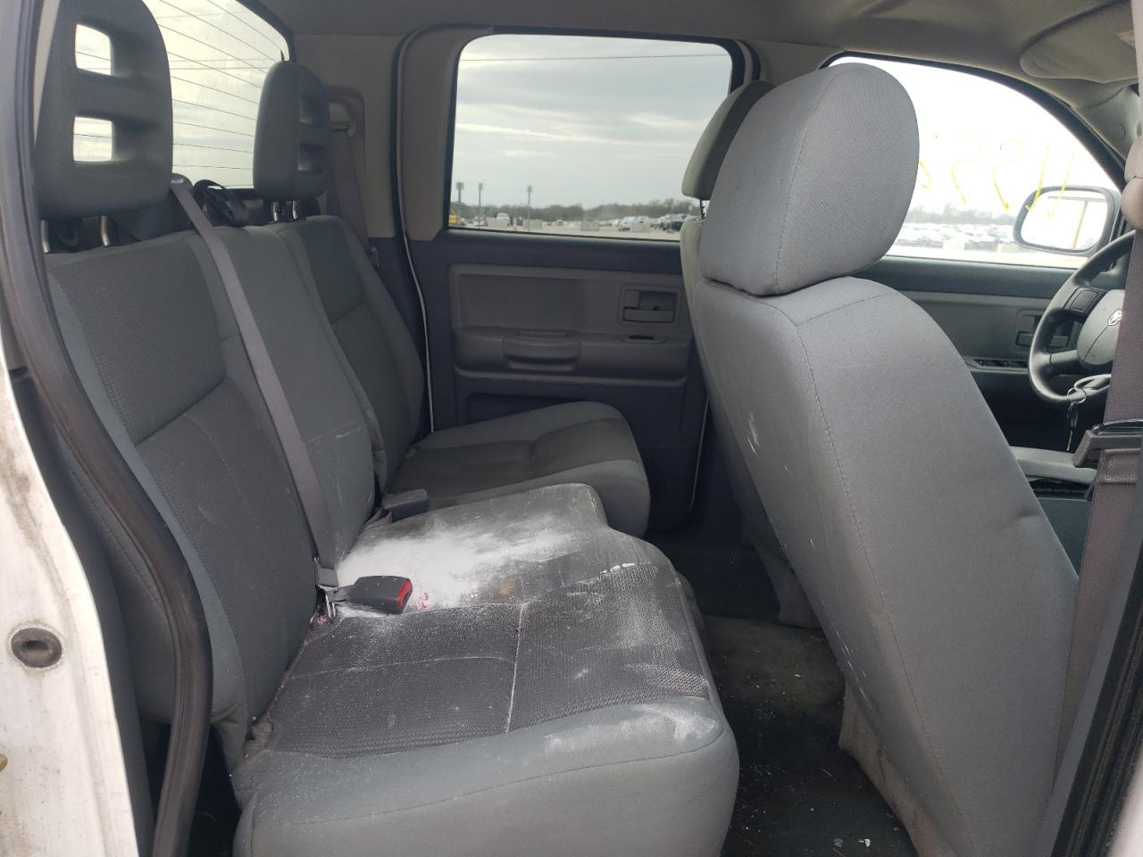 Photo 6 from auction – 2005 DODGE DAKOTA QUA with VIN 1D7HW48K65S177023