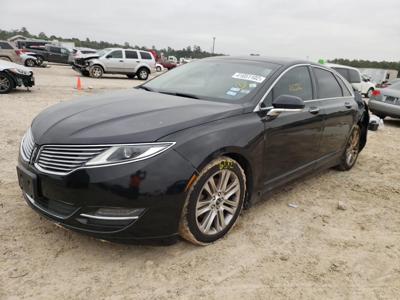 Photo 2 from auction – 2015 LINCOLN MKZ with VIN 3LN6L2GK3FR616087