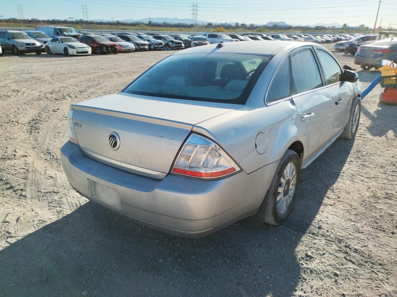 Photo 4 from auction – 2008 MERCURY SABLE LUXU with VIN 1MEHM40W18G611269