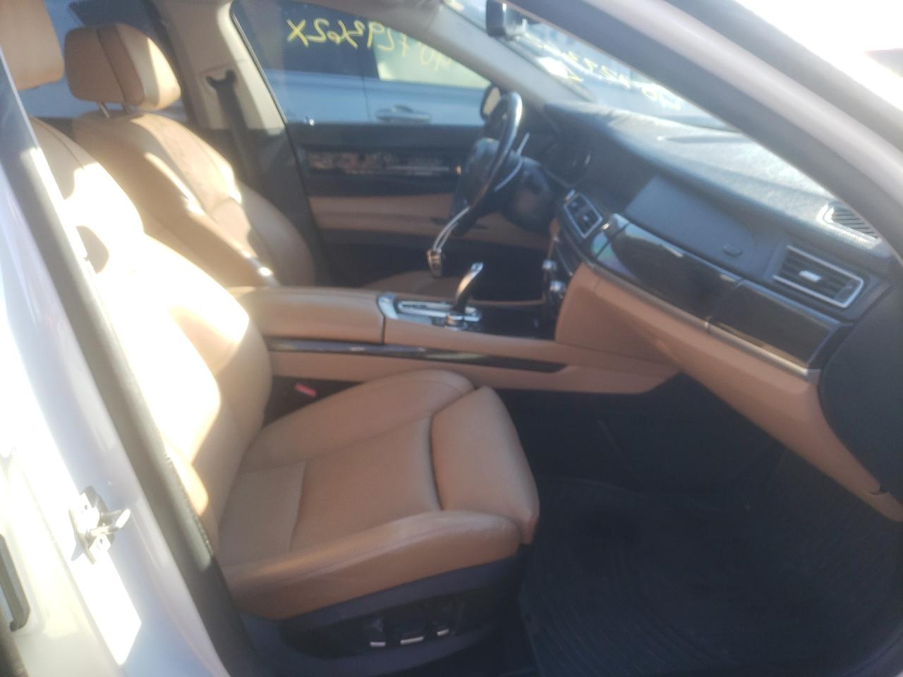 Photo 5 from auction – 2012 BMW ALPINA B7 with VIN WBAKC8C58CC436097