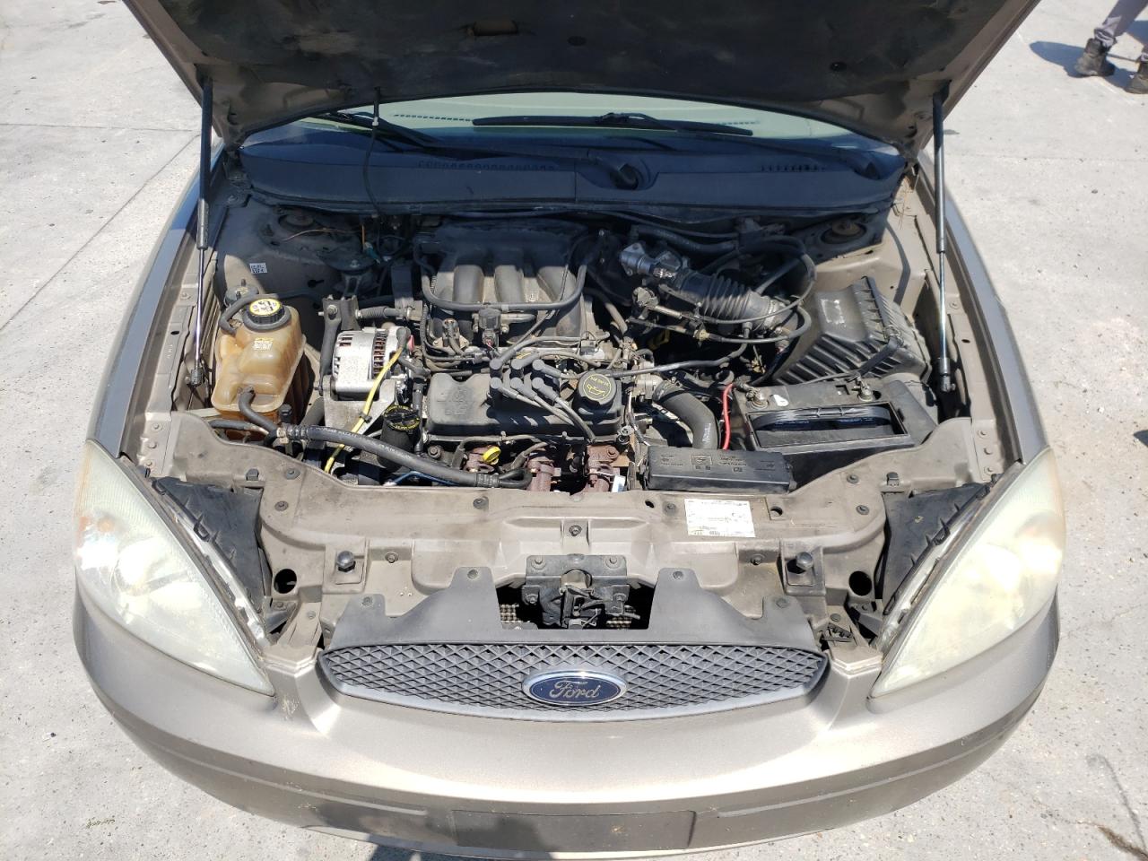 Photo 7 from auction – 2006 FORD TAURUS SE with VIN 1FAFP53U86A166731