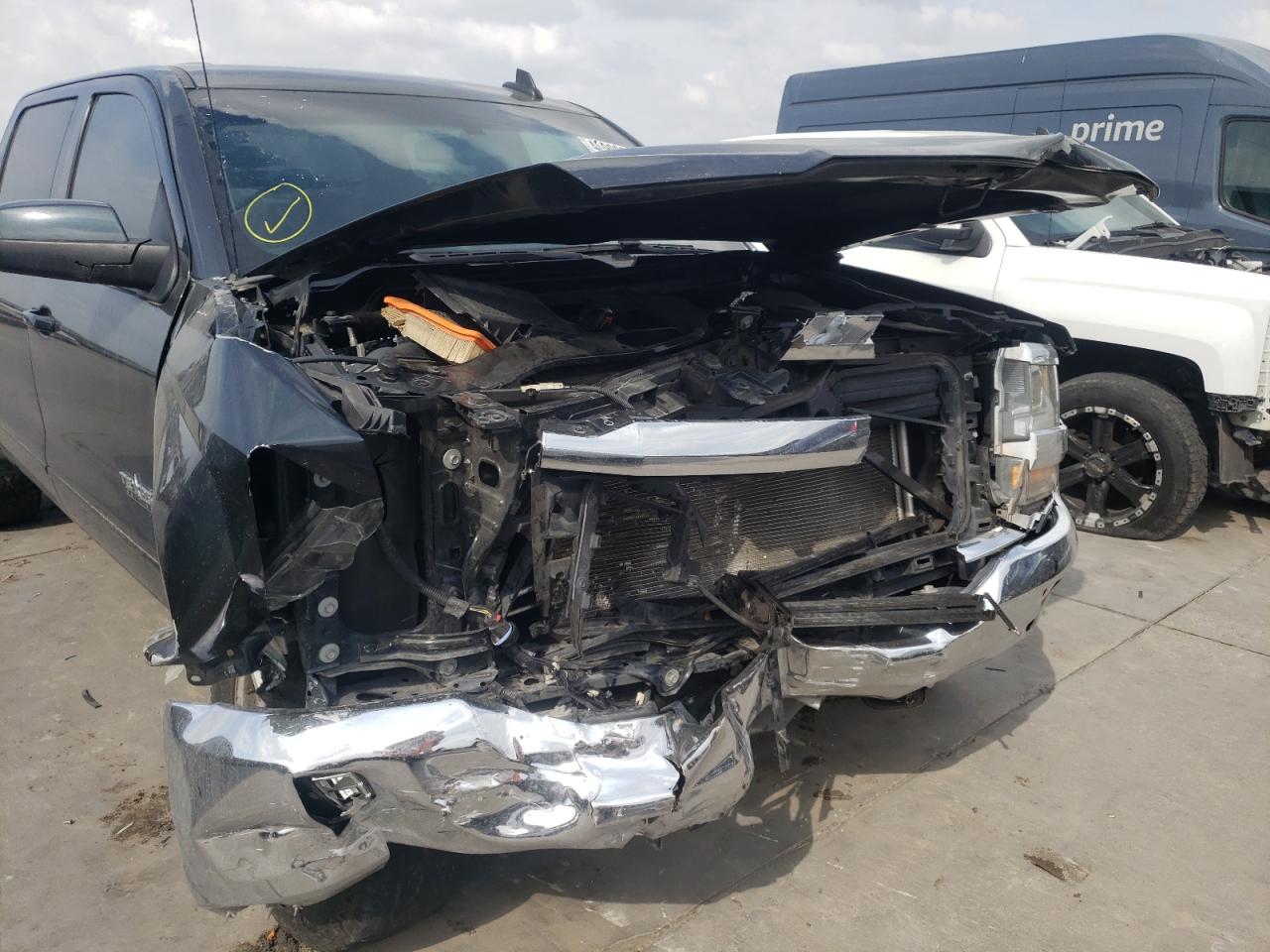 Photo 9 from auction – 2018 CHEVROLET SILVERADO with VIN 3GCPCREC8JG111728
