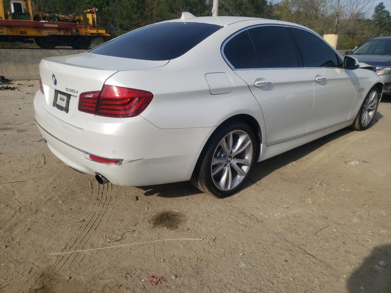 Photo 4 from auction – 2016 BMW 535 I with VIN WBA5B1C54GG131444
