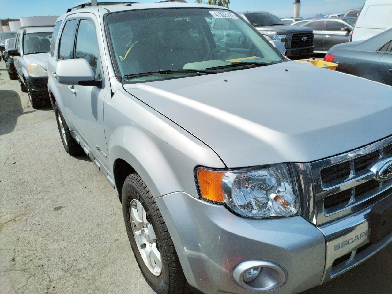 Photo 9 from auction – 2009 FORD ESCAPE HYB with VIN 1FMCU49399KB26814
