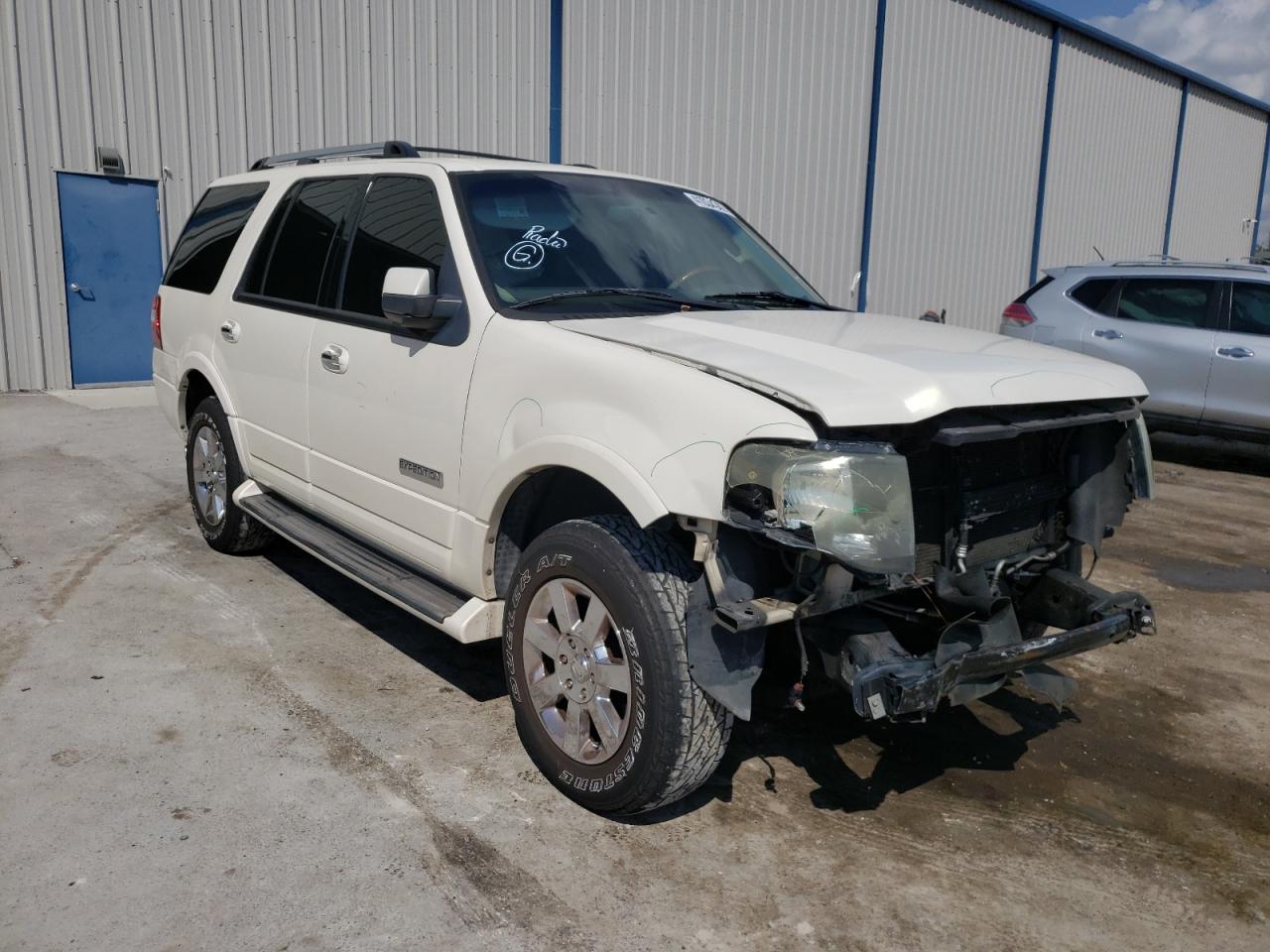 FORD EXPEDITION 2007 مع رقم تعريف المركبة 1FMFU19547LA50892 - صورة من المزاد
