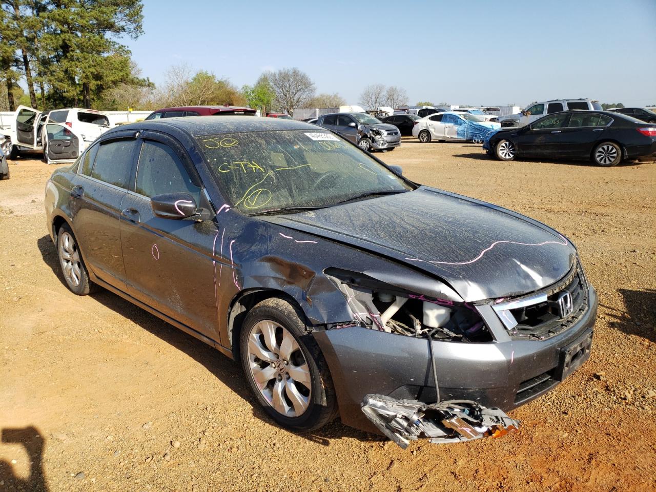 HONDA ACCORD EX 2008 with VIN JHMCP26778C006928 - Photo from auction
