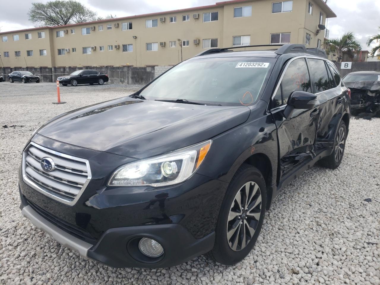 Photo 12 from auction – 2017 SUBARU OUTBACK 2. with VIN 4S4BSANC5H3432388