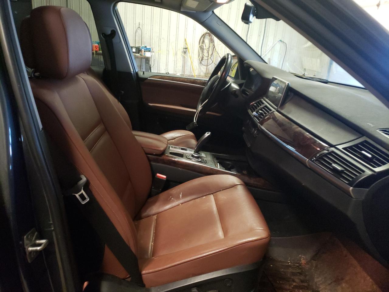 Photo 5 from auction – 2012 BMW X5 XDRIVE3 with VIN 5UXZV4C59CL988517