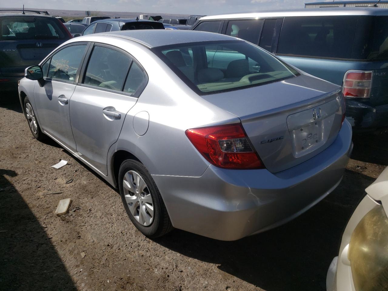 Photo 3 from auction – 2012 HONDA CIVIC LX with VIN 19XFB2F57CE093369